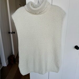 Zara white sleeveless sweater turtleneck